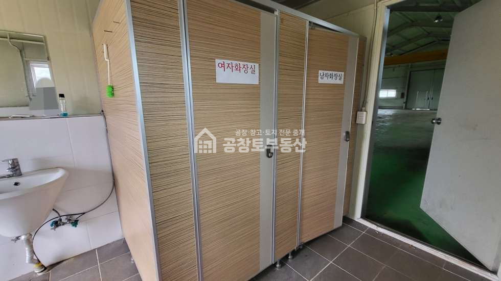 경기 화성만세구 향남읍 구문천리 향남읍 단독공장 130평 • 내부사무실 • 호이스트완비 매매 매물번호 10335 사진 6