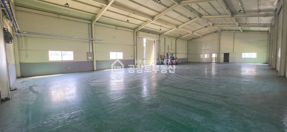경기 화성만세구 양감면 송산리 2동 양감면 2차선 도로접합 공장 임대 좌측동 남았습니다 월세 매물번호 10024 사진 7