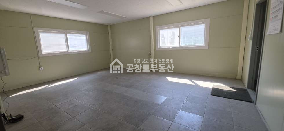 경기 화성만세구 양감면 송산리 2동 양감면 2차선 도로접합 공장 임대 좌측동 남았습니다 월세 매물번호 10024 사진 10