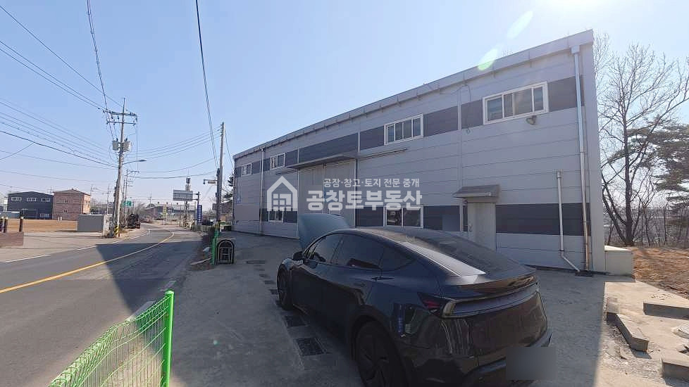 경기 화성만세구 남양읍 장덕리 1동 남양읍 75평 소형공장 매매 • 대형차량 진입가능 • 국도변 광고효과 매매 매물번호 10433 사진 6