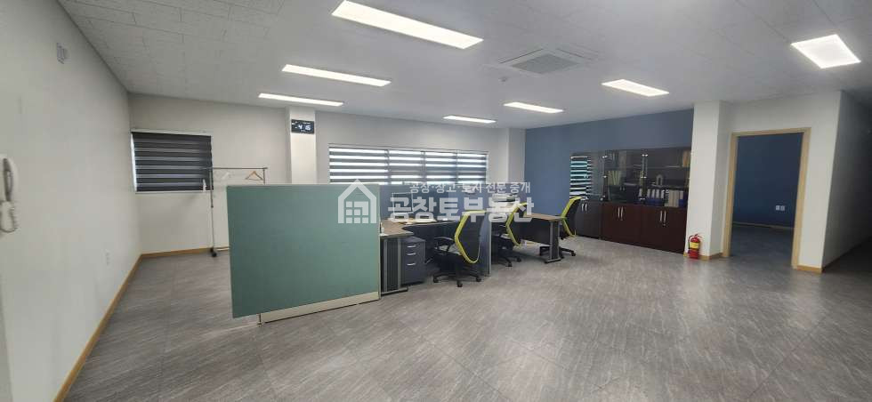 경기 화성만세구 팔탄면 덕우리 1,2동 부지 749평 건물 220평 2차선 도로접합 매매 매물번호 10546 사진 6
