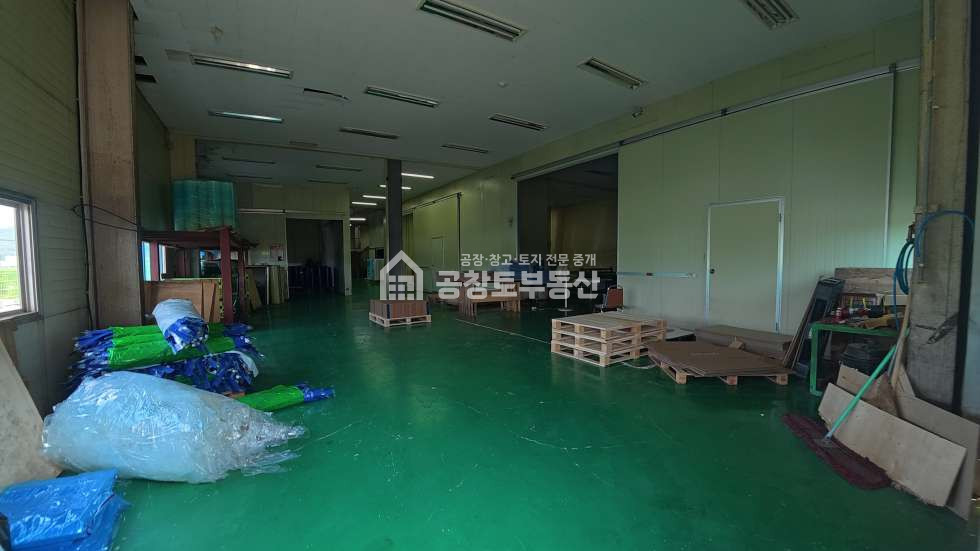 경기 화성만세구 팔탄면 율암리 1,2동 화성시 팔탄면 율암리 화학공장 매매 C20, C22, C25 업종 매매 매물번호 10565 사진 14