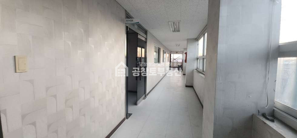 경기 평택시 청북읍 어연리 공창토 매매. 청북 어연리 공장 2개동. 사옥형 공장 매매 매물번호 10280 사진 9