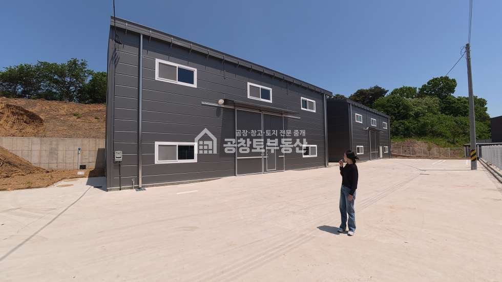 경기 화성만세구 장안면 어은리 공창토 매매. 장안면 어은리 신축 2개동 단독마당 넓은진입로 매매 매물번호 10410 사진 5