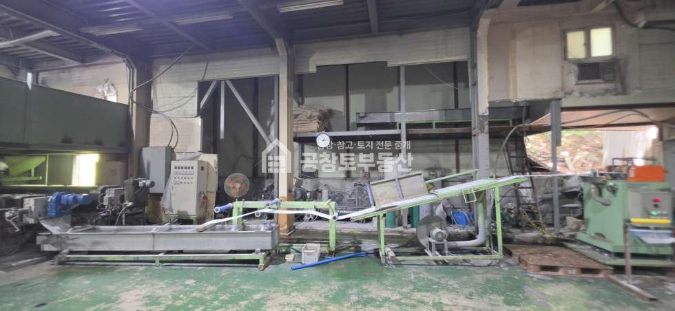경기 화성만세구 팔탄면 지월리 1,2동 공창토 매매. 자원순환관련시설 소형 2차선 도로접합 입지 매매 매물번호 10559 사진 11