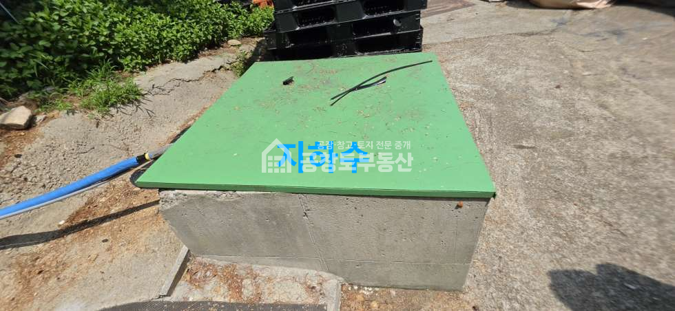 경기 화성만세구 팔탄면 지월리 1,2동 공창토 매매. 자원순환관련시설 소형 2차선 도로접합 입지 매매 매물번호 10559 사진 16