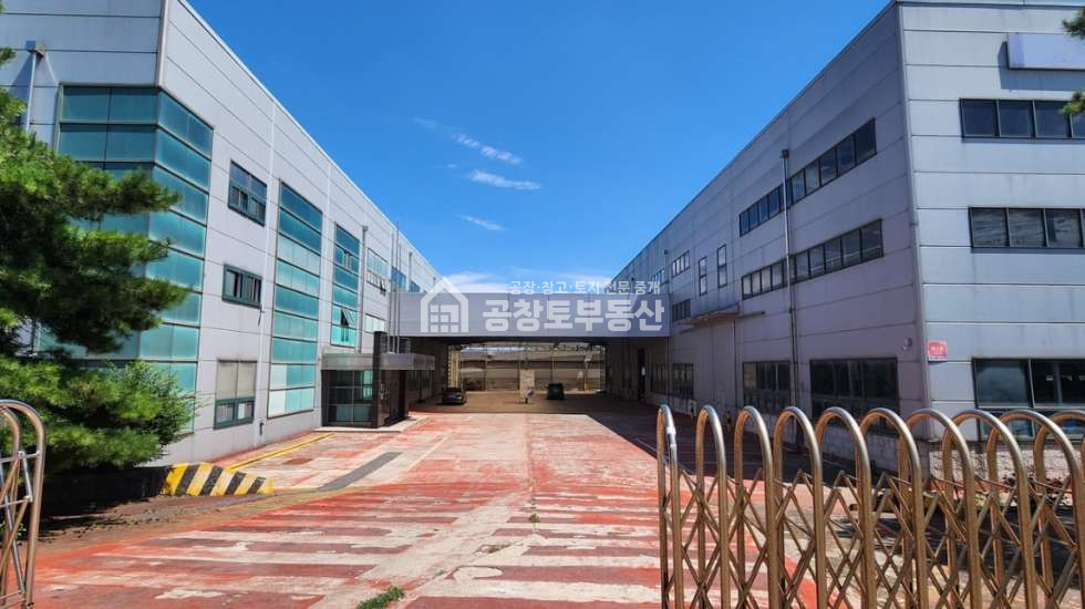 경기 화성만세구 우정읍 주곡리 가,나동 도로지분없는 대형공장 / 매매 임대 모두가능 매매 매물번호 10987 사진 1