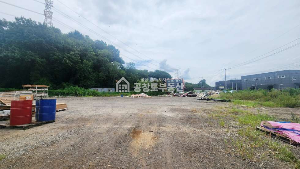 경기 화성만세구 팔탄면 고주리 공창토 임대. 도로변 야적장 745급 규모 월세 매물번호 10974 사진 4