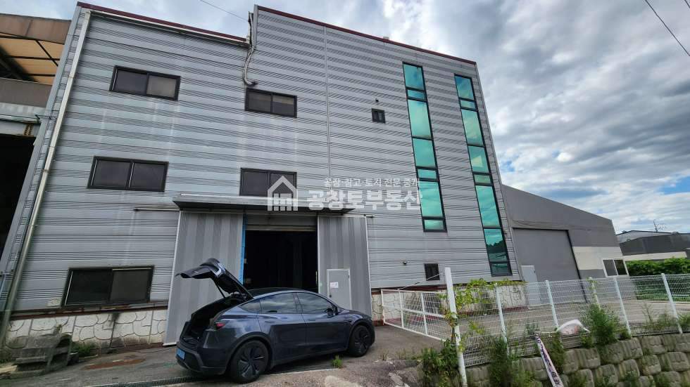 경기 화성만세구 팔탄면 노하리 1,2동 600평 건물 평당 260만원대 급매물 매매 매물번호 10894 사진 2