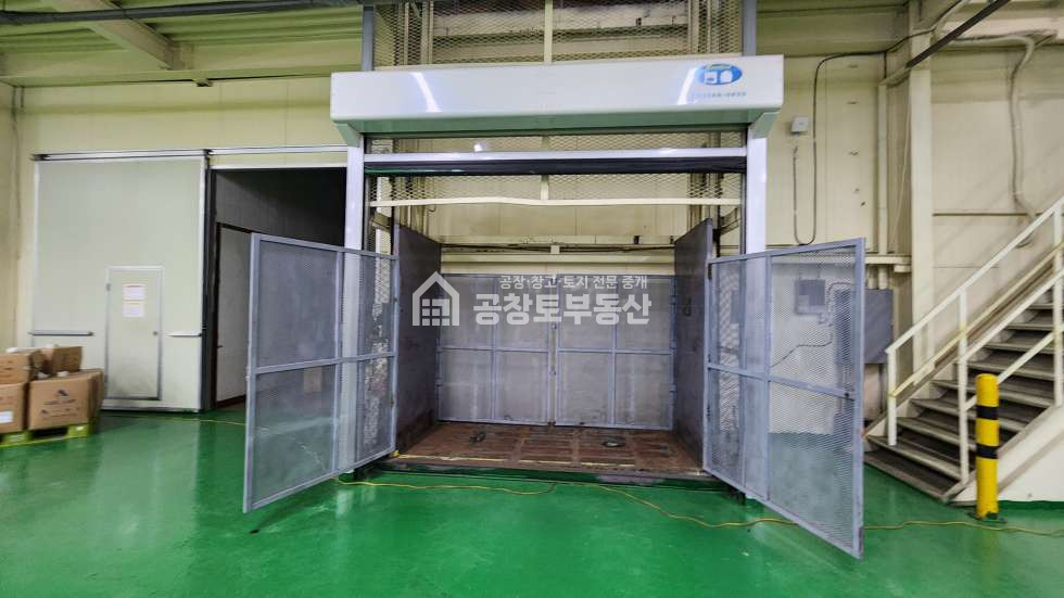 경기 화성만세구 팔탄면 노하리 1,2동 600평 건물 평당 260만원대 급매물 매매 매물번호 10894 사진 11