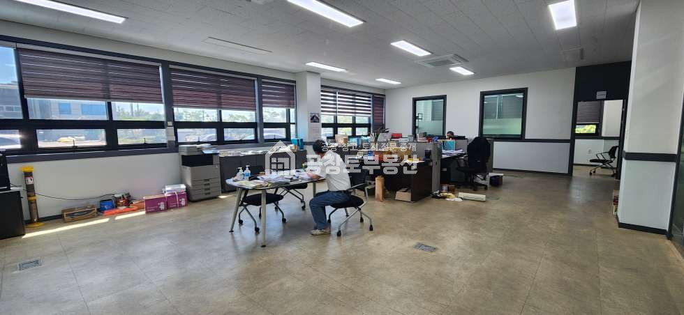경기 화성만세구 송산면 지화리 기둥없는 대형공장! 임대고려하시면 협의 해드립니다! 매매 매물번호 11044 사진 13