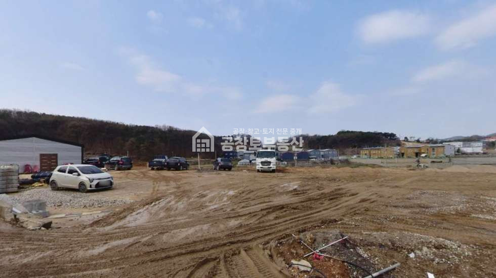 경기 화성만세구 향남읍 길성리 공창토 매매. 대지 1200급 건축가능 부지 매매 매물번호 11102 사진 1