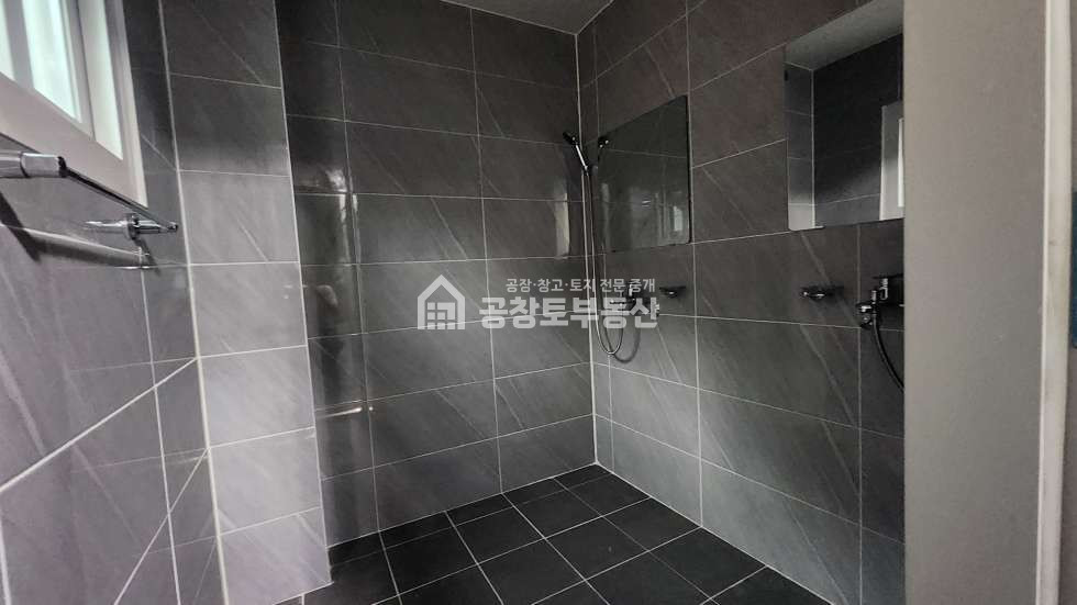 경기 화성만세구 양감면 사창리 1동 아주 깔끔하고 양감ic 가깝고 대형차량 가능한 130평 임대 월세 매물번호 11148 사진 9