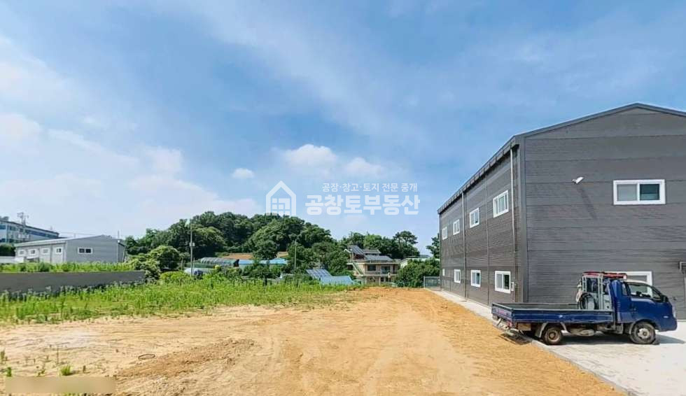 경기 화성만세구 양감면 송산리 공창토매매. 대지 300급 건축가능부지 매매 매물번호 11179 사진 1