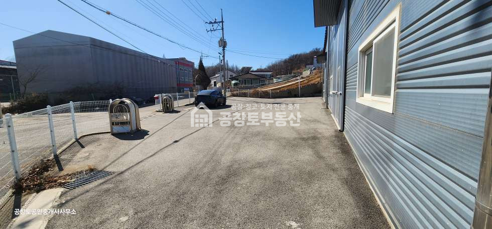 경기 화성만세구 장안면 석포리 A동 화성공장임대 • 장안면 인기 좋은 130평 • 마당 두개 매매 매물번호 10624 사진 4