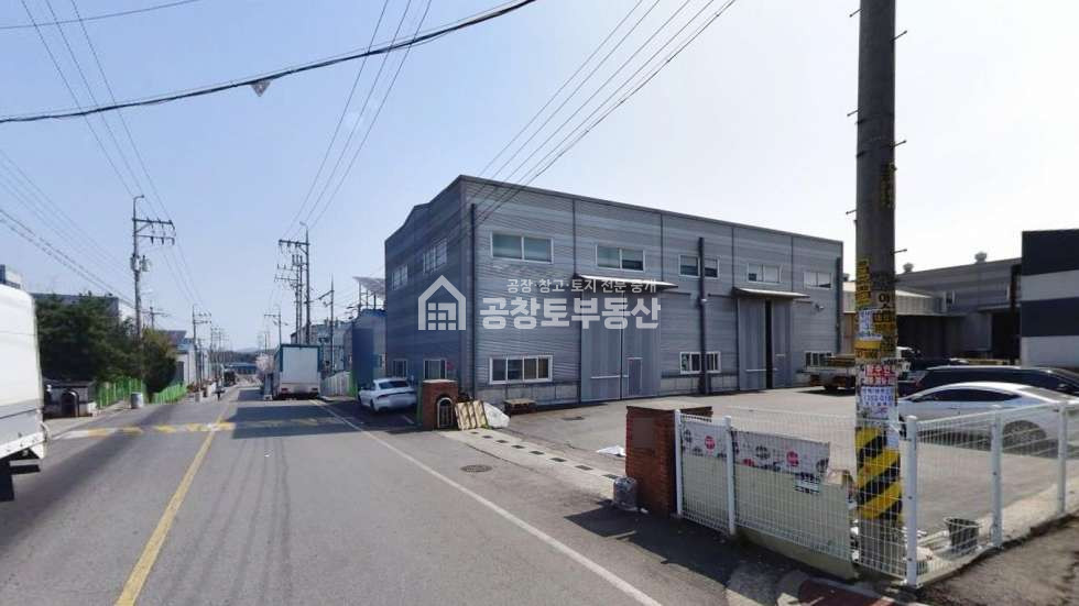 경기 화성만세구 팔탄면 서근리 1,2동 공창토매매. 대지 700급 건물250급 매매 매물번호 11262 사진 2