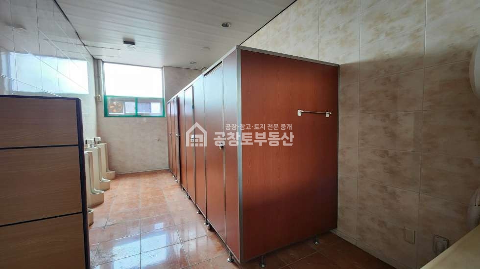 경기 화성만세구 양감면 송산리 2층만 임대, 화물승강기 보유, 천정 마무리 조건 월세 매물번호 10772 사진 9