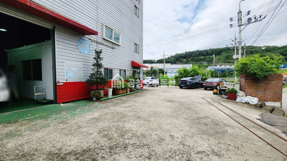 경기 화성만세구 남양읍 무송리 공창토 자원순환 매매. 자원순환 + 공장 건물 120평 매매 매물번호 10815 사진 2