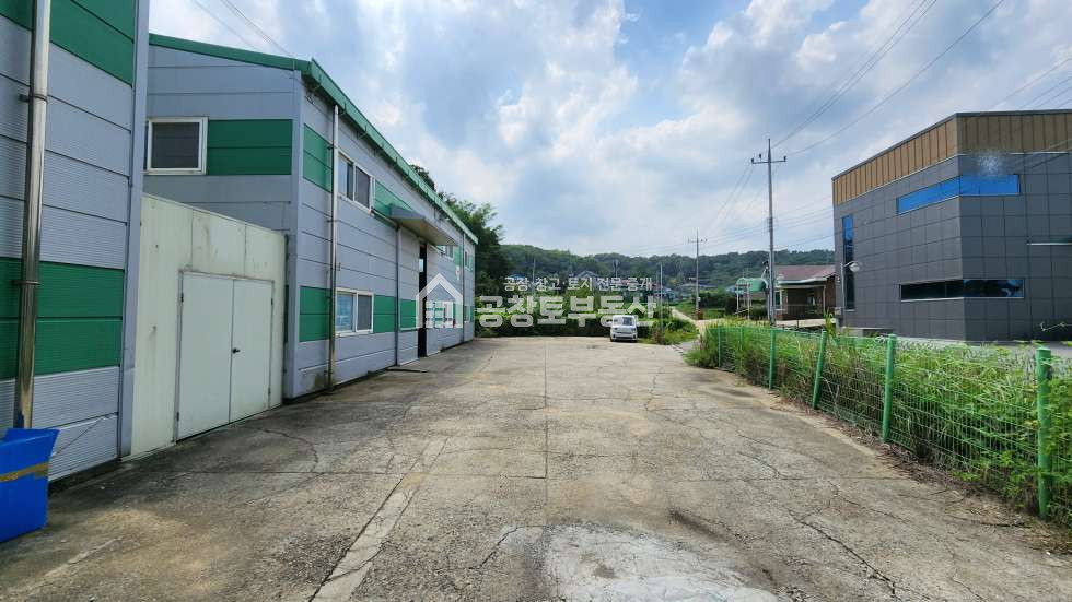 경기 화성만세구 향남읍 갈천리 A,B동 60평 소형 아주 저렴한 임대매물 월세 매물번호 11050 사진 3