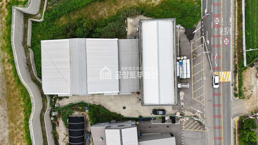 경기 화성만세구 남양읍 북양리 A,B,C동 공창토 매매. 2차선 도로변 광고효과 좋은 입지 건물 200평 매매 매물번호 10801 사진 3