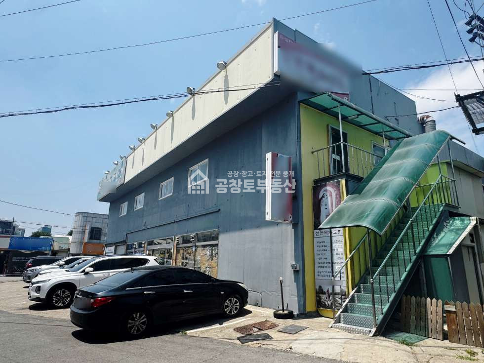 경기 수원권선구 고색동 공창토 임대. 건물 130평 • 도보4분 역세권 월세 매물번호 10671 사진 2