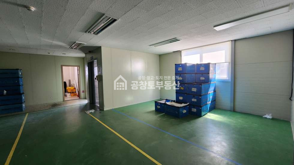 경기 화성만세구 장안면 석포리 2동 준 클린룸100평, 승강기 보유 월세 매물번호 11395 사진 5