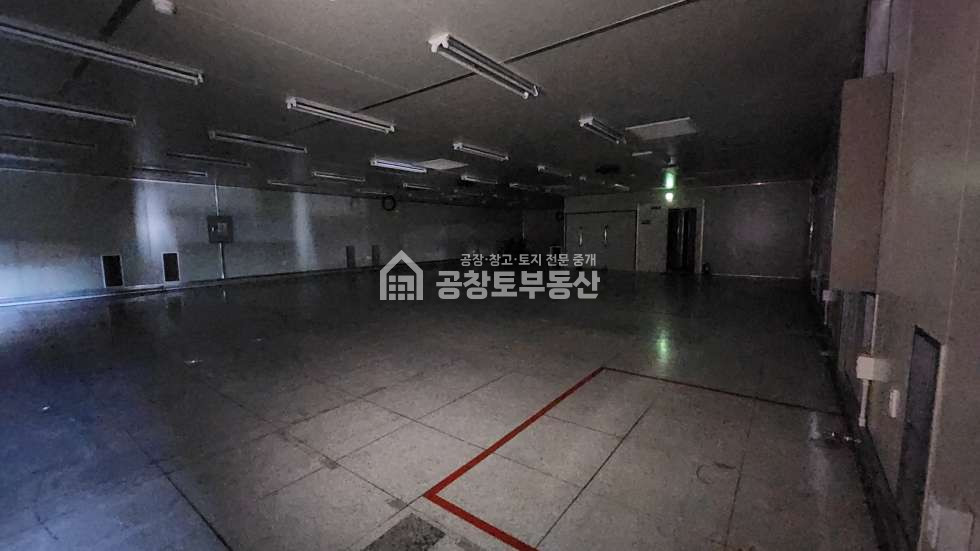 경기 화성만세구 장안면 석포리 2동 준 클린룸100평, 승강기 보유 월세 매물번호 11395 사진 12