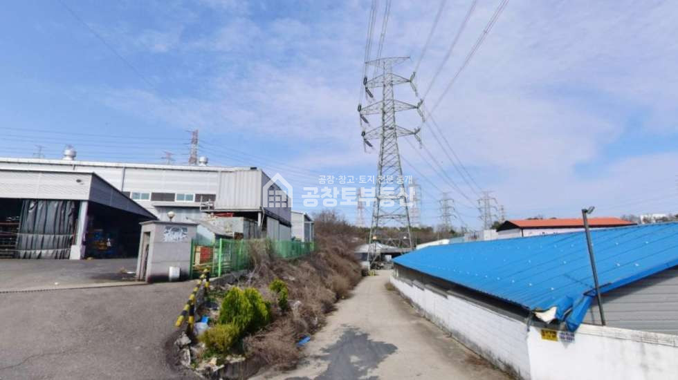 경기 화성만세구 팔탄면 고주리 공창토매매. 대지1,000급 건물400급 단독 매매 매물번호 11430 사진 1