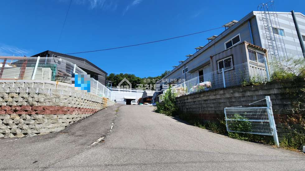 경기 화성효행구 정남면 문학리 1동 도로지분없고 고전력에 태양광설치까지 매매 매물번호 11267 사진 2