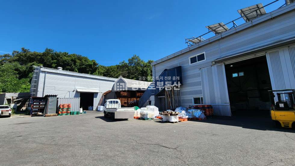 경기 화성효행구 정남면 문학리 1동 도로지분없고 고전력에 태양광설치까지 매매 매물번호 11267 사진 4