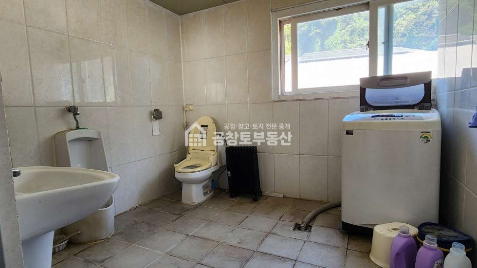 경기 화성효행구 정남면 문학리 1동 도로지분없고 고전력에 태양광설치까지 매매 매물번호 11267 사진 8